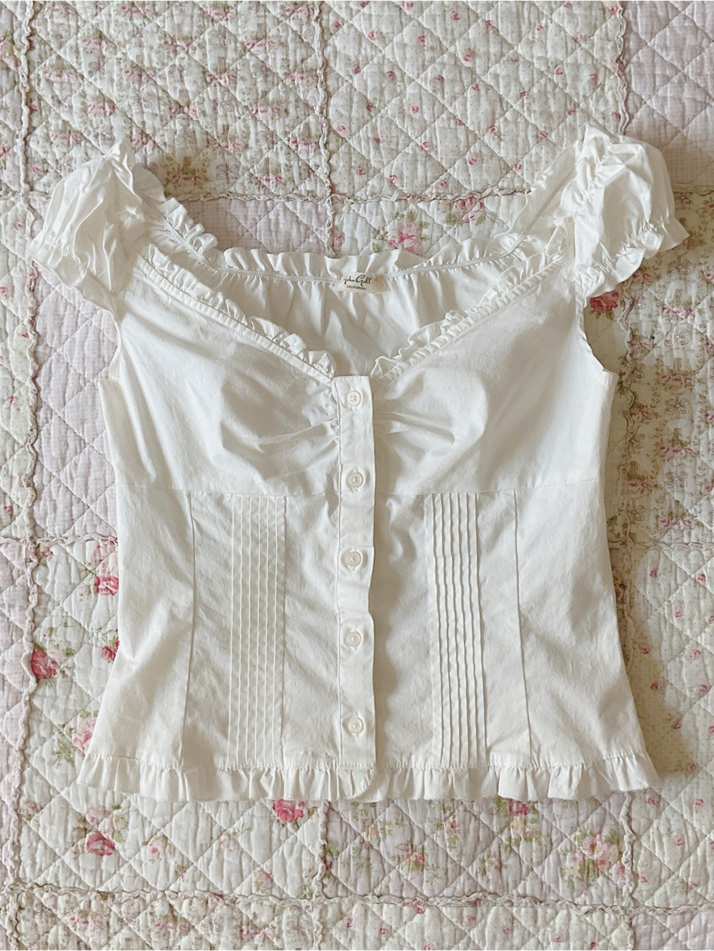 Brandy Melville White Ruffled Button-Front Blouse
